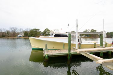 46' Mariner 2002 Yacht For Sale